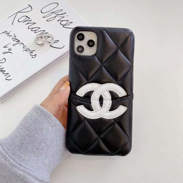 シャネル/Chanel iphone 12/11/X/SE2ケース ジャケット型 大人気iphone12/12mini/12pro/12pro maxケース おまけつき モノグラム ペアお揃い レディース アイフォンXr/Xs/8/7 Plusケース iphone 11/11 Pro Maxケース ブランド シンプル 