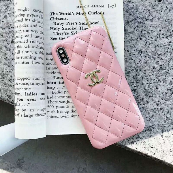 シャネル/Chanel iphone 12/11 pro max/xr/xs max/xsケースブランド キルティングiphone 12テンアールケース レディース向け エナメル アイフォン 8/7/6s plusケースファッションおしゃれ