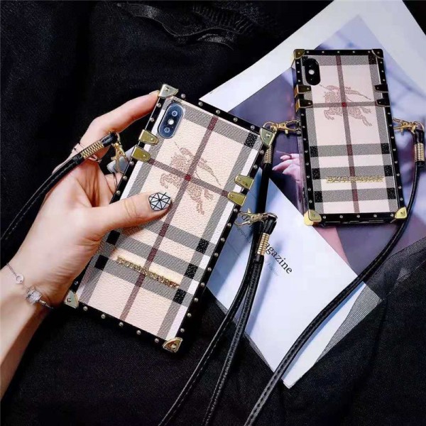 burberry iPhone 13/12 mini/12pro/12pro maxケース バーバリー iphone 11/11pro/xr/xs max/xs/8/7スマホケース ブランド Iphone13pro/13miniカバー ジャケット 箱デザイン ストラップ付き