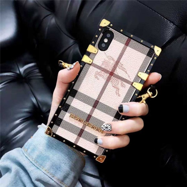 burberry iPhone 13/12 mini/12pro/12pro maxケース バーバリー iphone 11/11pro/xr/xs max/xs/8/7スマホケース ブランド Iphone13pro/13miniカバー ジャケット 箱デザイン ストラップ付き