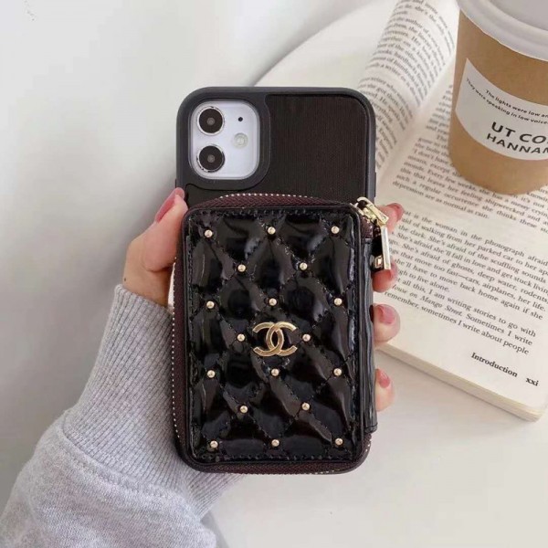 Chanel/シャネル ペアお揃い アイフォン12/12mini/12pro/12 pro maxケース iphone xs/x/8/7 plusケース ブランド アイフォンiphone 11/11 pro max/se2ケース おまけつきアイフォン12カバー レディース バッグ型 ブランド